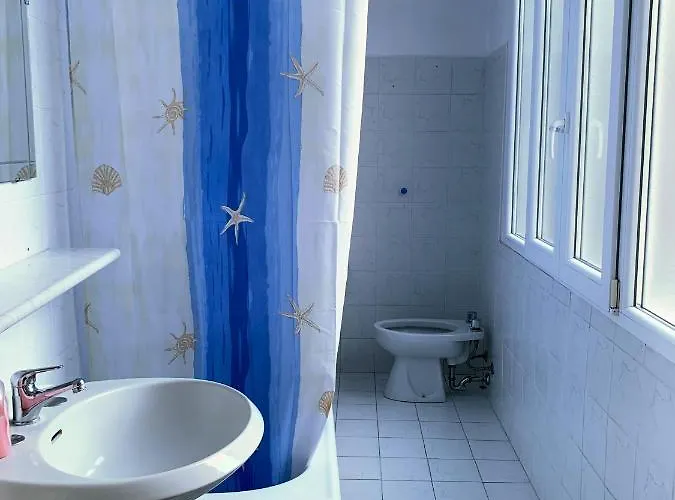 Konukevi Fiordiluna, Nel Cuore Di