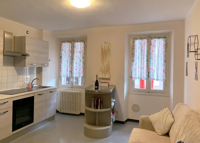 Fiordiluna, Nel Cuore Di Brescia